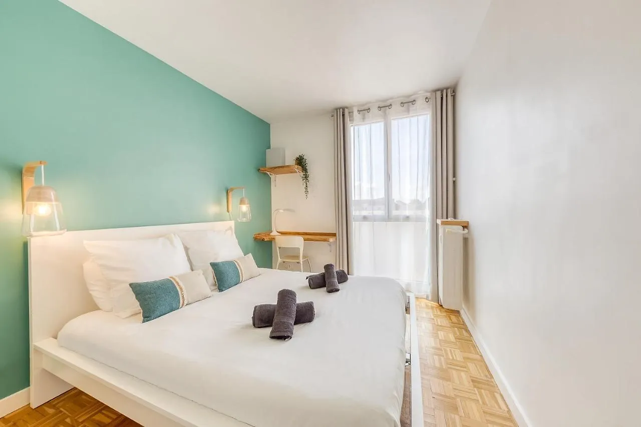 Blue Dream - Rer B&C - Netflix / Disney+/ Easy Check-In Massy  Massy (Essonne)