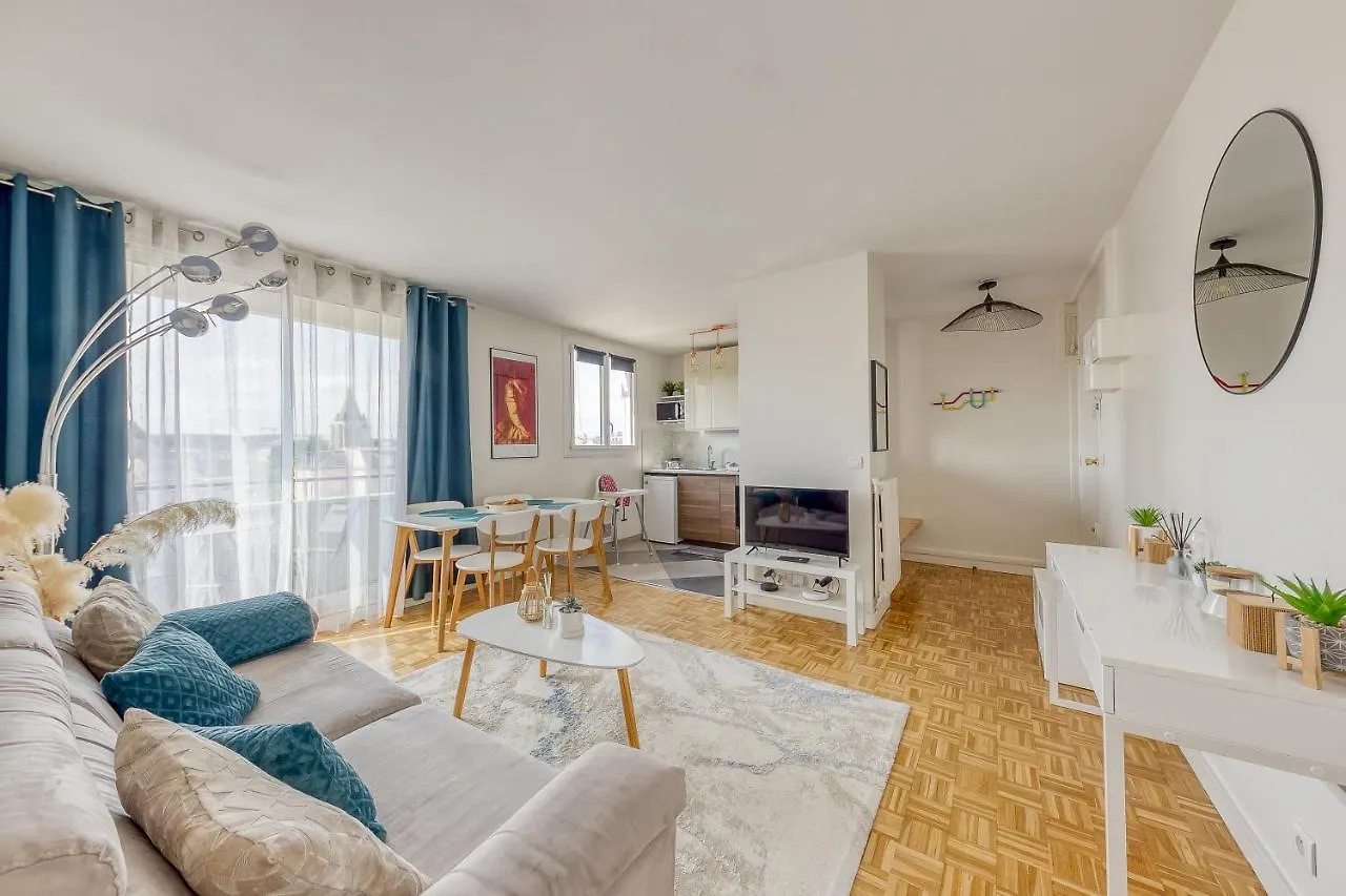 Blue Dream - Rer B&C - Netflix / Disney+/ Easy Check-In Massy  Apartment Massy (Essonne)