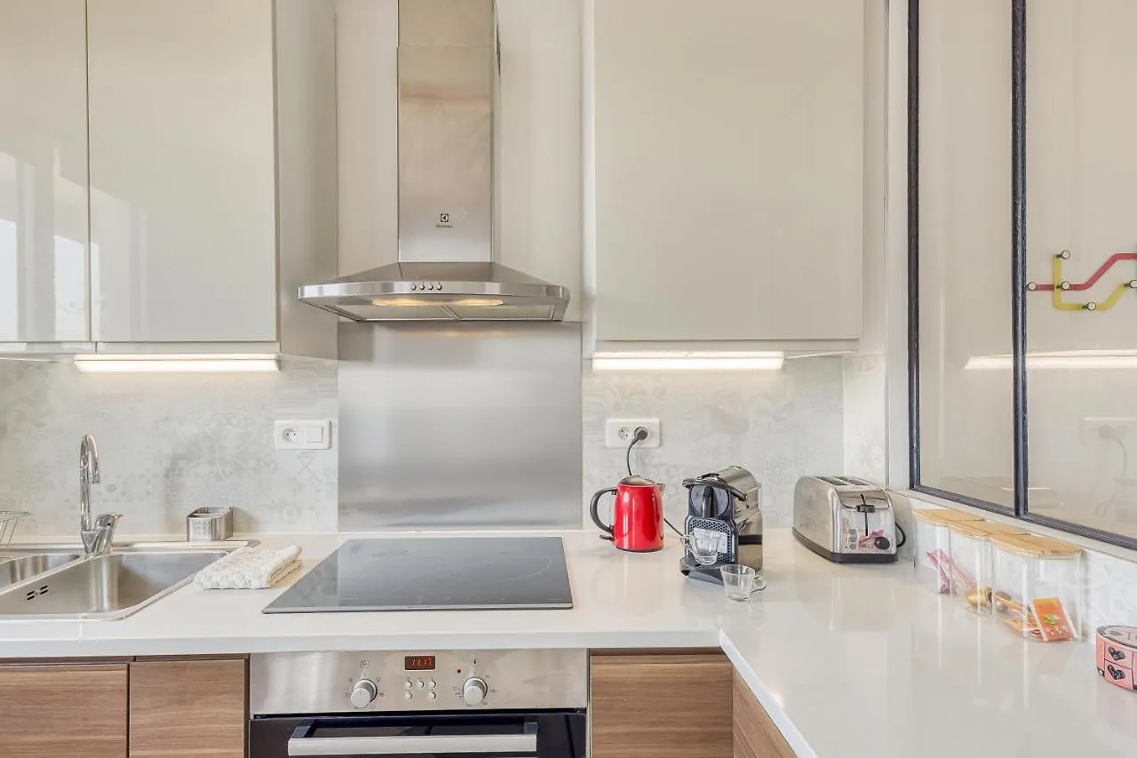 Apartment Blue Dream - Rer B&C - Netflix / Disney+/ Easy Check-In Massy  France
