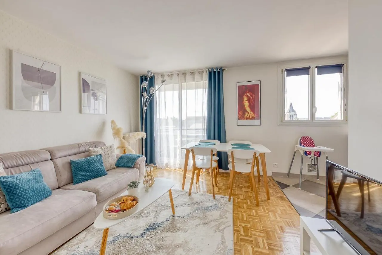 Blue Dream - Rer B&C - Netflix / Disney+/ Easy Check-In Massy  0*, Massy (Essonne)